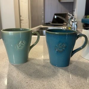 10/25$ Starbucks coffee cup bundle